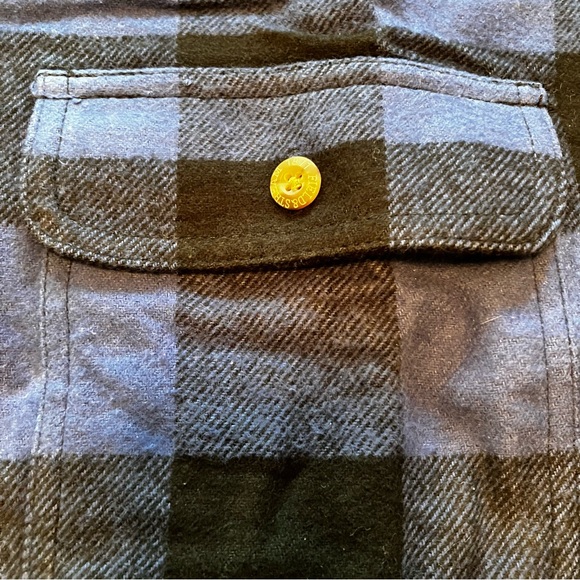 Field & Stream Men's Blue and Black Checkered Shirt - Picture 7 of 10